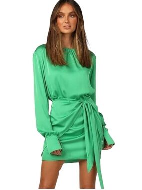 Runway Scout Jenara Green Sateen Front Tie Long Bishop Sleeves mini Dress